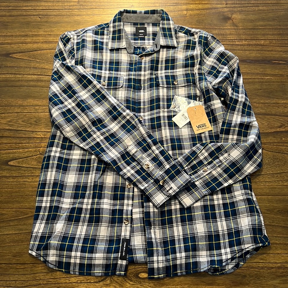 Vans size medium mens flannel button down shirt